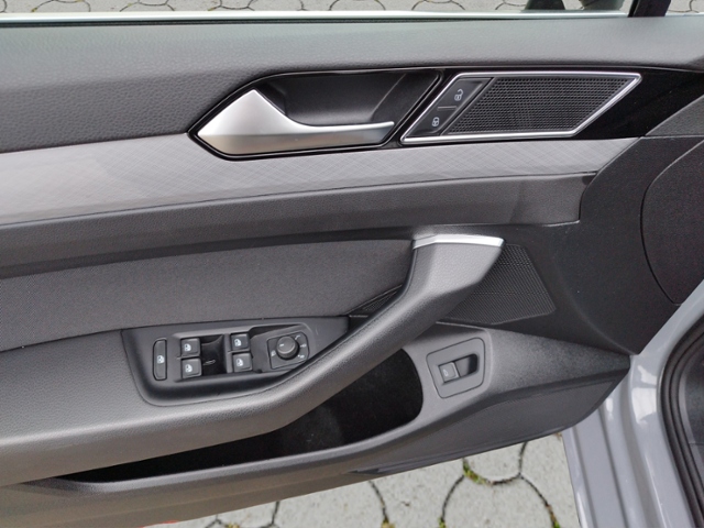 Passat Variant Business 2.0 TDI DSG NAV/SHZ KLIM