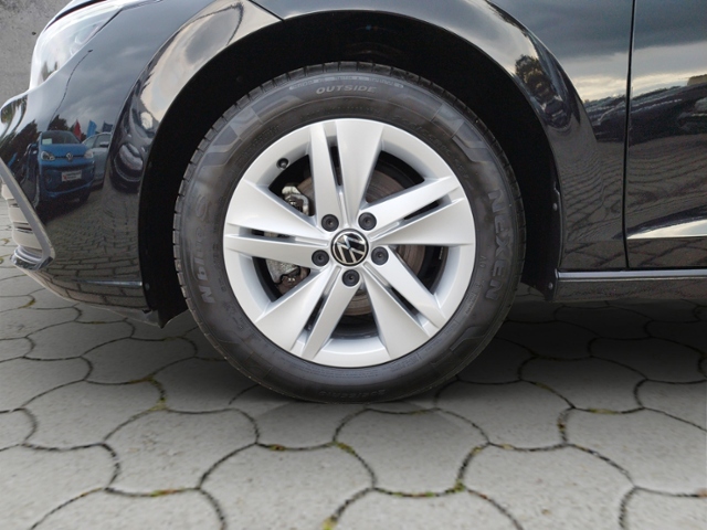 Golf VIII Life 2.0 TDI BusinessPrem. KLIMA LED N
