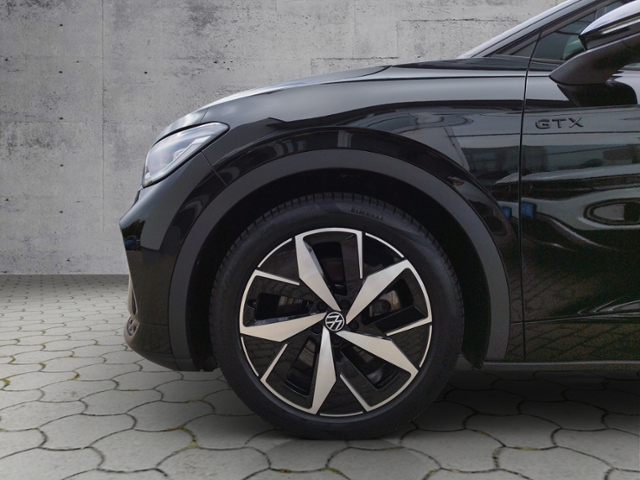 ID.5 GTX 220kW 4Motion STH/DCC KLIMA LED NAVI AL