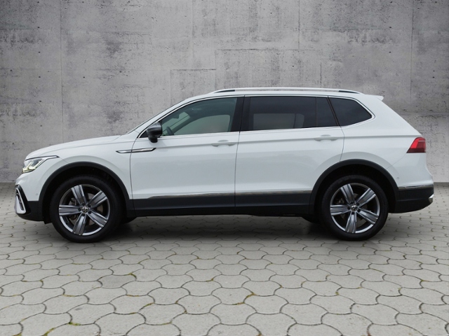 Tiguan Allspace Elegance 2.0 TSI 4M DSG Business