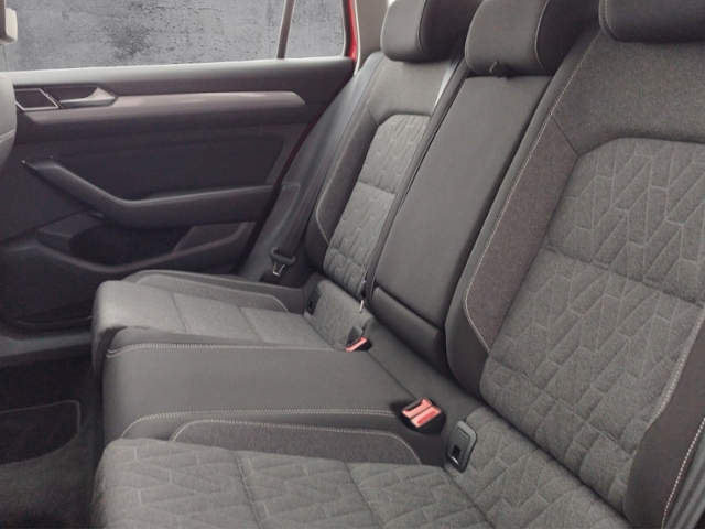 Passat Variant Business 2.0TDI DSG/Navi/Massage/