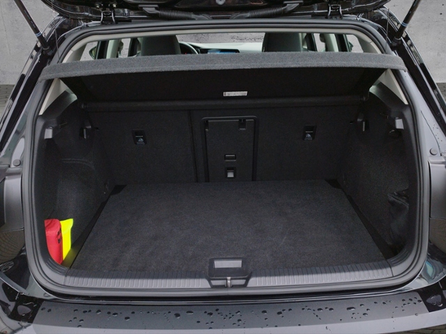 Golf VIII Life 2.0TDI DSG/Business/Navi/ACC/LED/