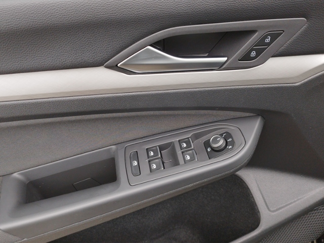 Golf VIII Life 2.0TDI DSG/Business/Navi/ACC/LED/