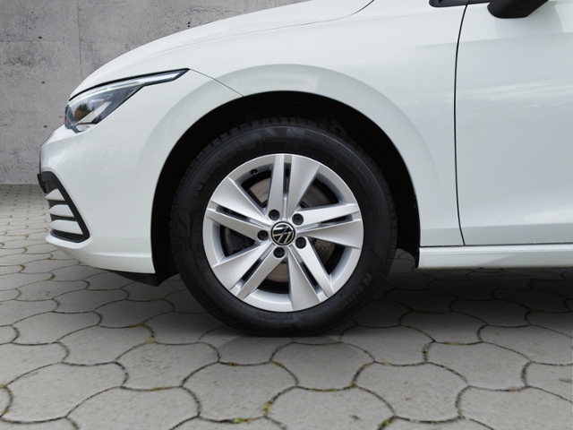 Golf VIII Variant Life 2.0TDI DSG/AHK/Navi/ACC/S