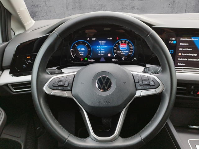 Golf VIII Variant Life 2.0TDI DSG/AHK/Navi/ACC/S