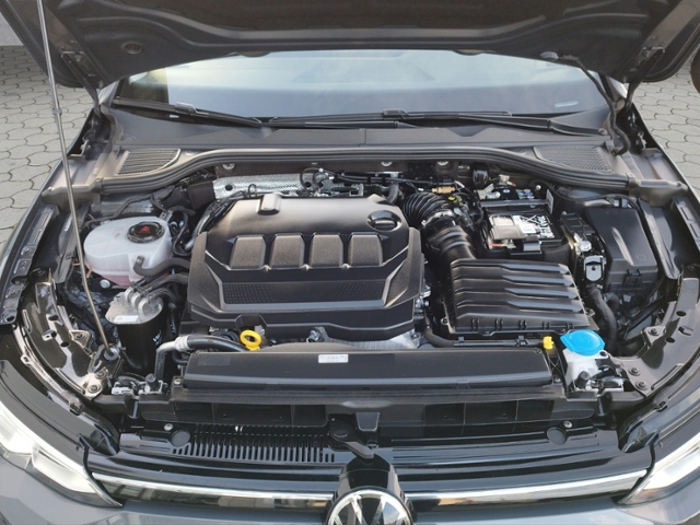 Golf VIII Variant Life 2.0TDI DSG/Navi/L+S/ACC/M