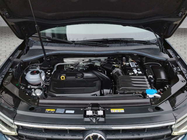 Tiguan Life 1.5 TSI DSG STH/BusinessPrem. KLIMA 