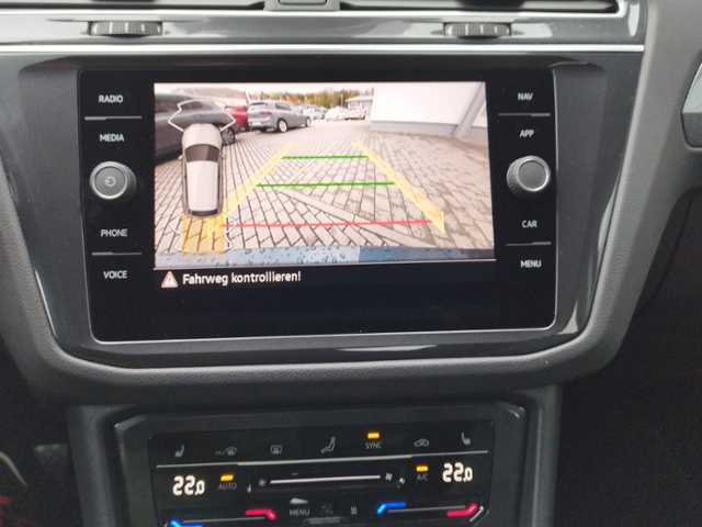 Tiguan Life 1.5 TSI DSG STH/BusinessPrem. KLIMA 