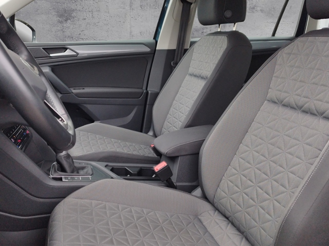 Tiguan Life 1.5 TSI DSG STH/BusinessPrem. KLIMA 