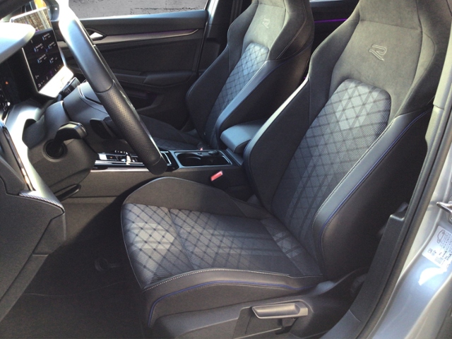 Golf VIII Variant R-Line 2.0 TDI DSG BusinessPre