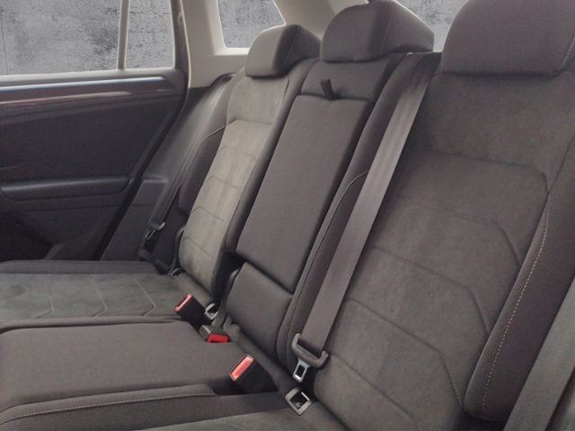 Tiguan Elegance 2.0 TSI 4Motion DSG NAV KLIMA LE