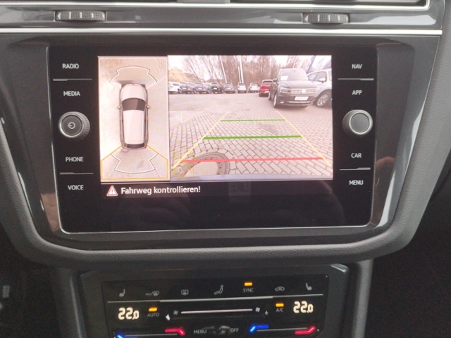 Tiguan Elegance 2.0 TSI 4Motion DSG NAV KLIMA LE