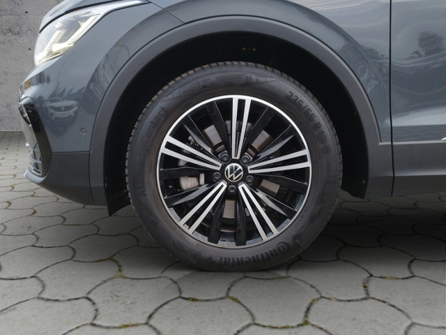 Tiguan Elegance 2.0 TSI 4Motion DSG NAV KLIMA LE