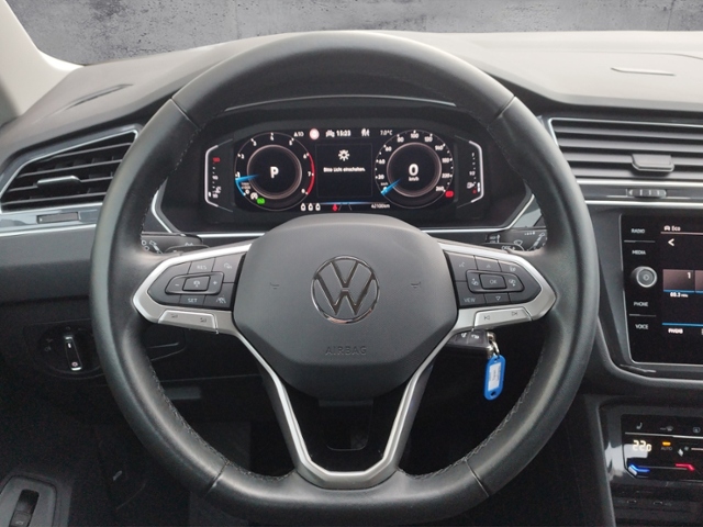 Tiguan Elegance 2.0 TSI 4Motion DSG NAV KLIMA LE