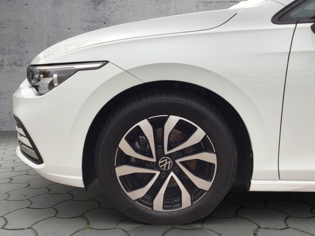 Golf VIII Active 1.5 TSI NAV/LED+/ACC KLIMA LED 