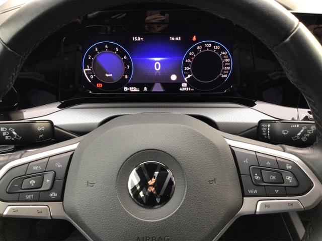 Golf VIII Active 1.5 TSI NAV/LED+/ACC KLIMA LED 