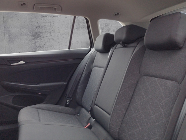 Golf VIII Variant Life 1.5 TSI NAV/ACC/3-Zonen K