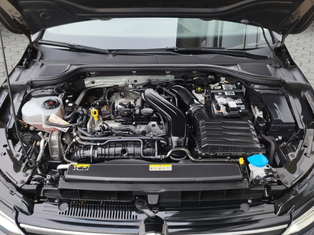 Golf VIII Variant Life 1.5 TSI NAV/ACC/3-Zonen K