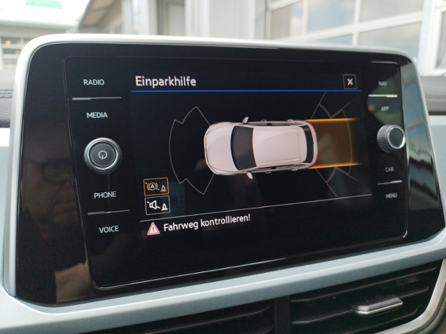 T-Roc Goal 1.0 TSI ACC/AHK/SHZ KLIMA LED ALU