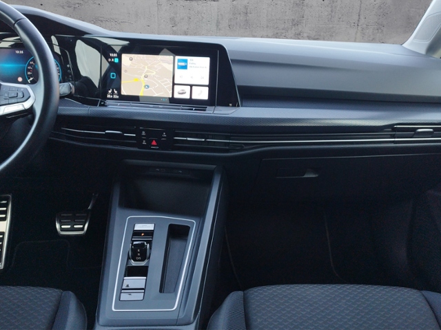 Golf VIII United 1.0 eTSI DSG LED+/ACC KLIMA NAV