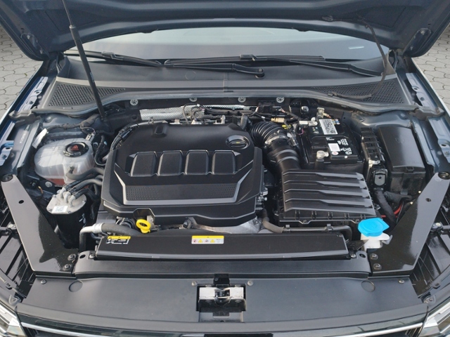 Passat Variant Business 2.0 TDI DSG BusinessPre.