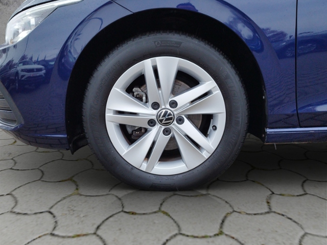 Golf VIII Life 2.0 TDI DSG STH/PANO/IQ.LIGHT KLI