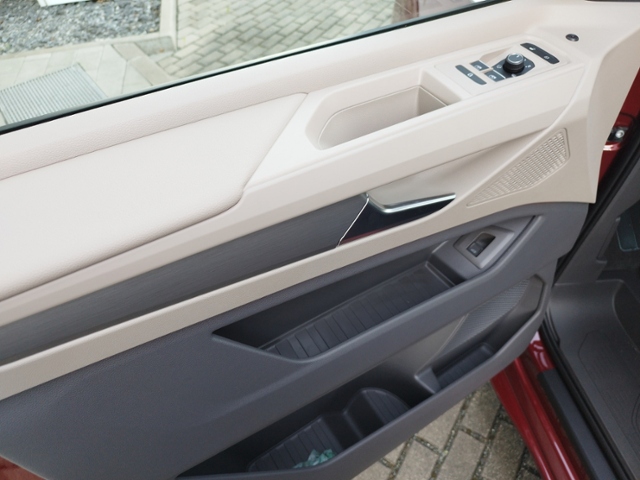 T7 Multivan Life Motor: 2,0 l TDI SCR 110 kW Get