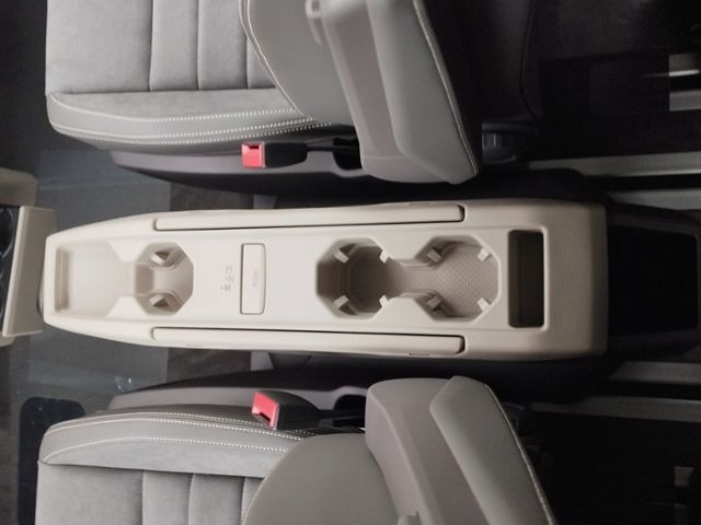 T7 Multivan Life 'Edition' Motor: 2,0 l TSI OPF 