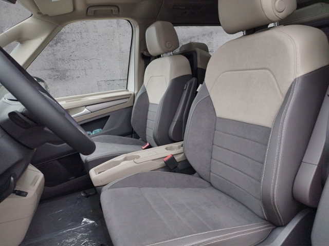 T7 Multivan Life Motor: 2,0 l TSI OPF 150 kW Get