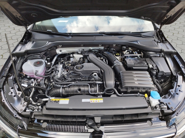 Golf Life 1,5 l eTSI OPF 110 kW (150 PS) 7-Gang-