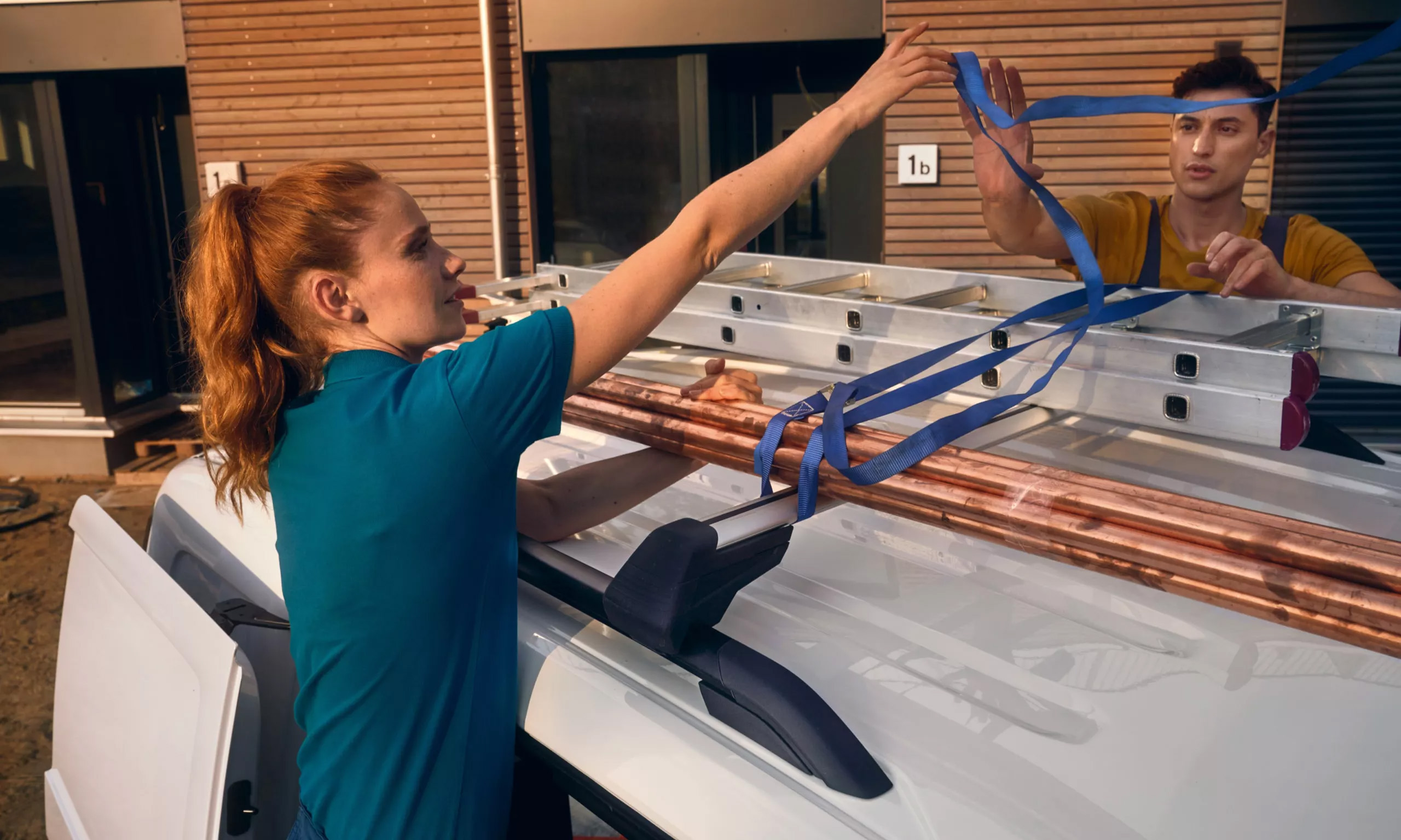 VW Caddy Cargo Dachträger